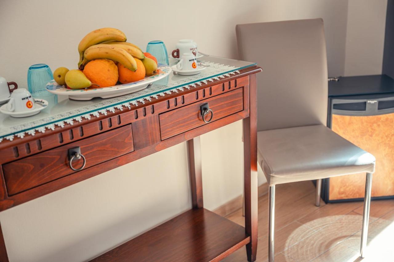 Elegant R&B Floridia Bed & Breakfast Taormina Luaran gambar