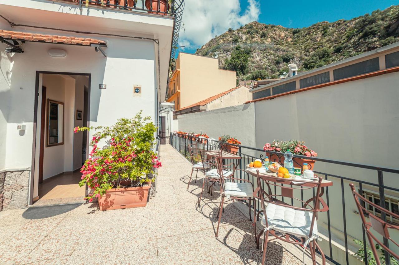Elegant R&B Floridia Bed & Breakfast Taormina Luaran gambar