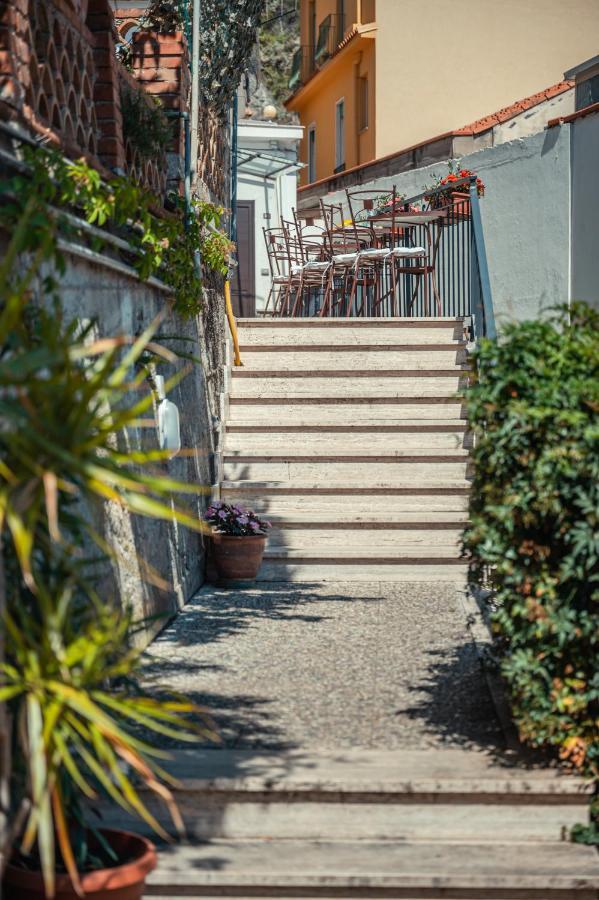 Elegant R&B Floridia Bed & Breakfast Taormina Luaran gambar
